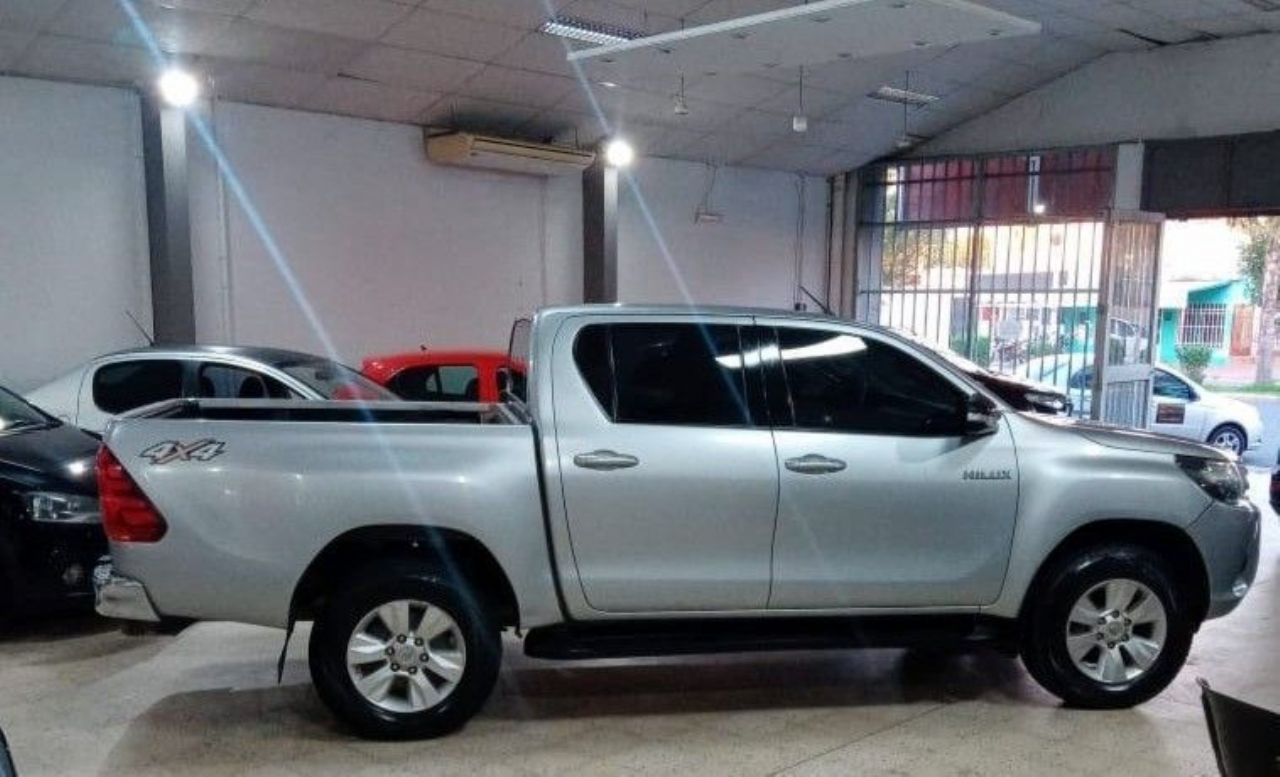 Toyota Hilux Usada Financiado en San Luis, deRuedas