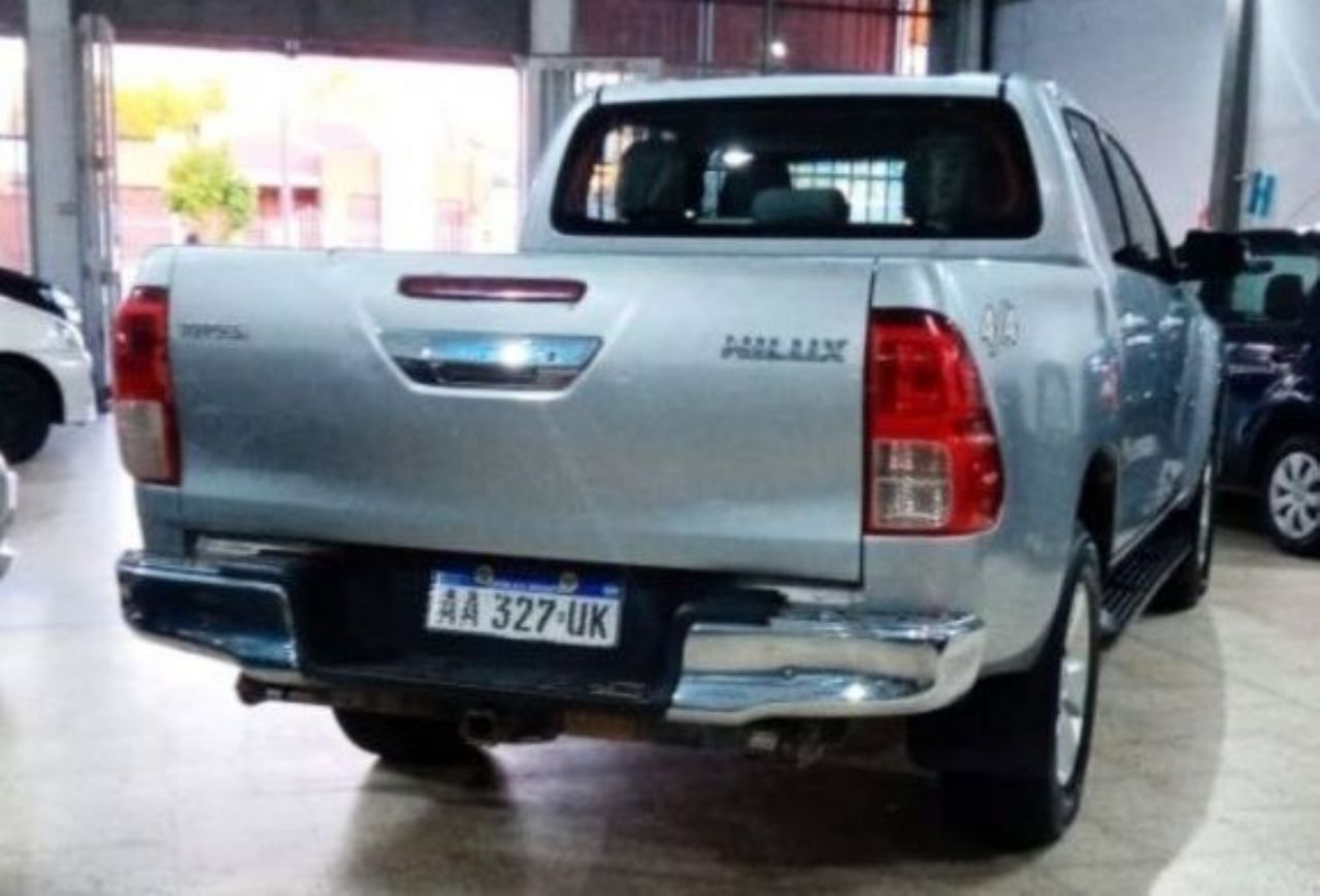 Toyota Hilux Usada Financiado en San Luis, deRuedas