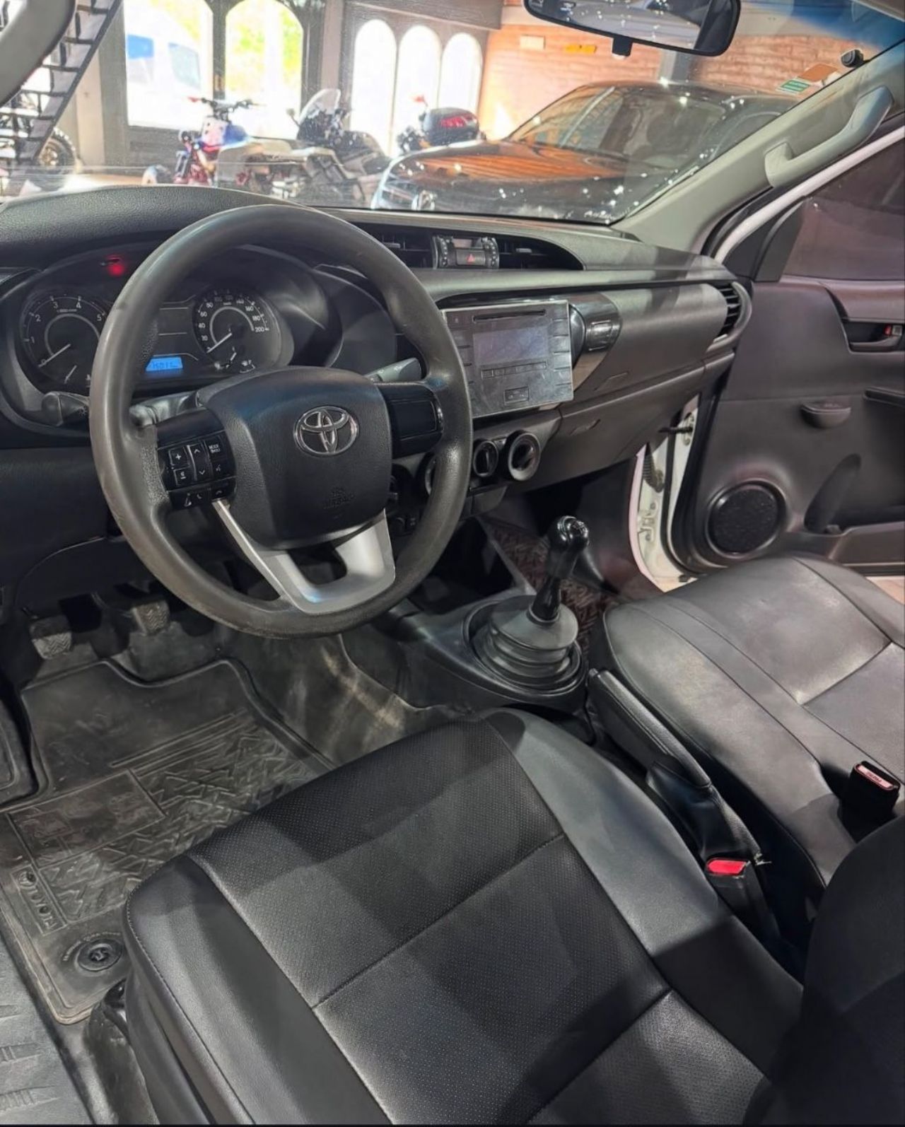 Toyota Hilux Usada Financiado en San Juan, deRuedas