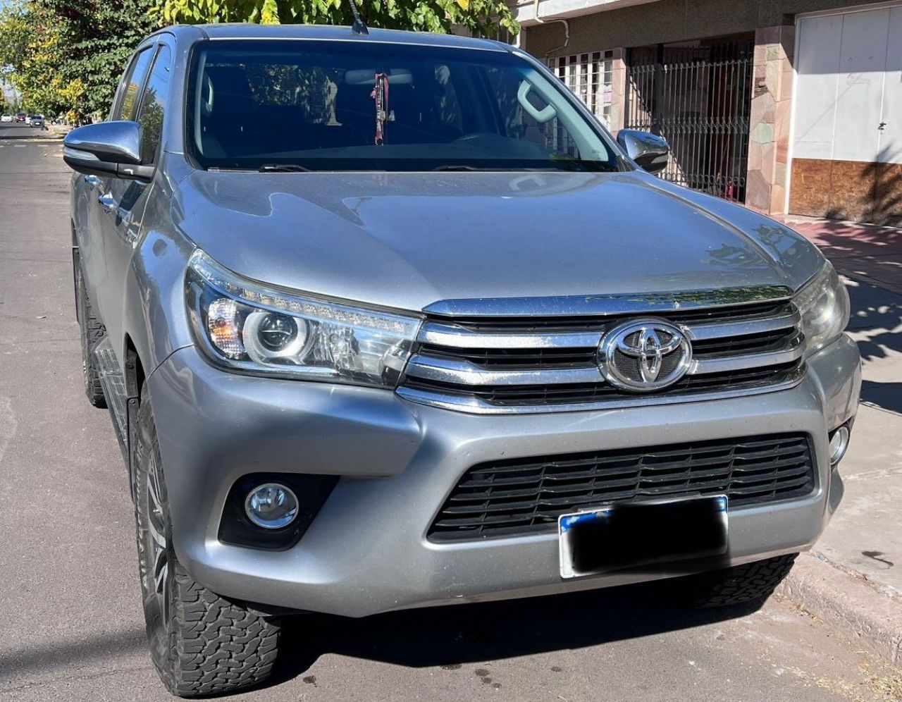 Toyota Hilux Usada en Mendoza, deRuedas