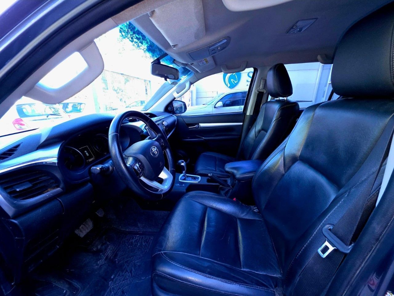 Toyota Hilux Usada Financiado en Mendoza, deRuedas