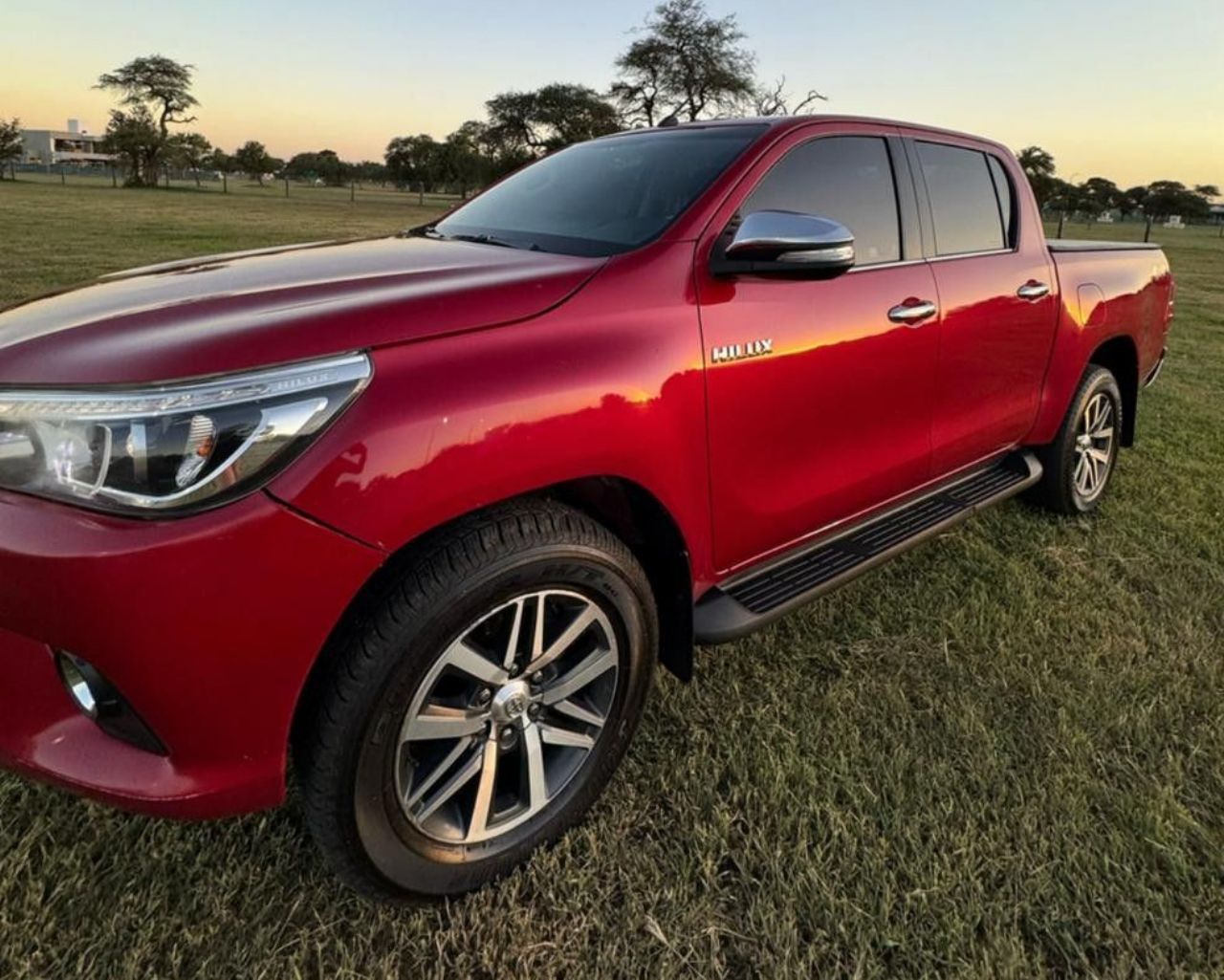 Toyota Hilux Usada Financiado en Mendoza, deRuedas