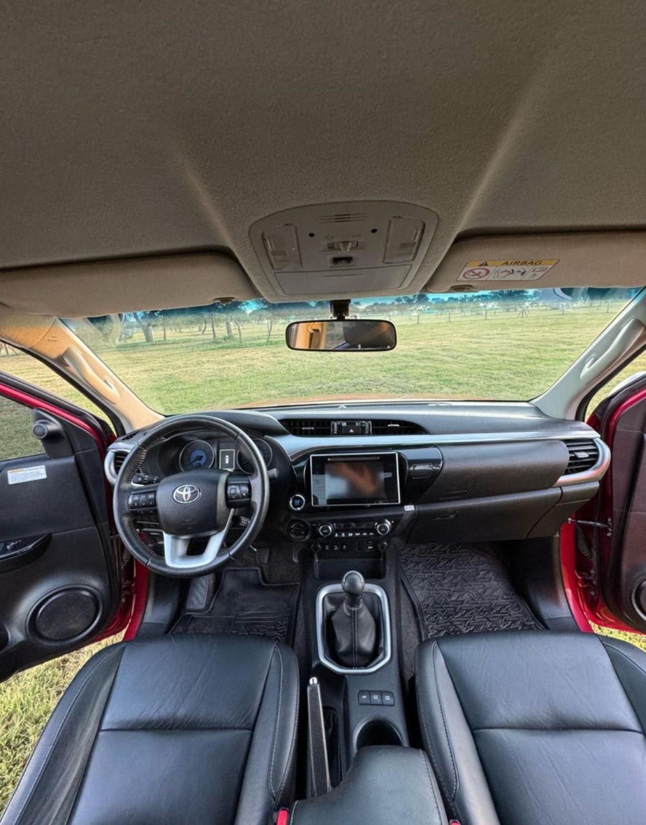 Toyota Hilux Usada Financiado en Mendoza, deRuedas