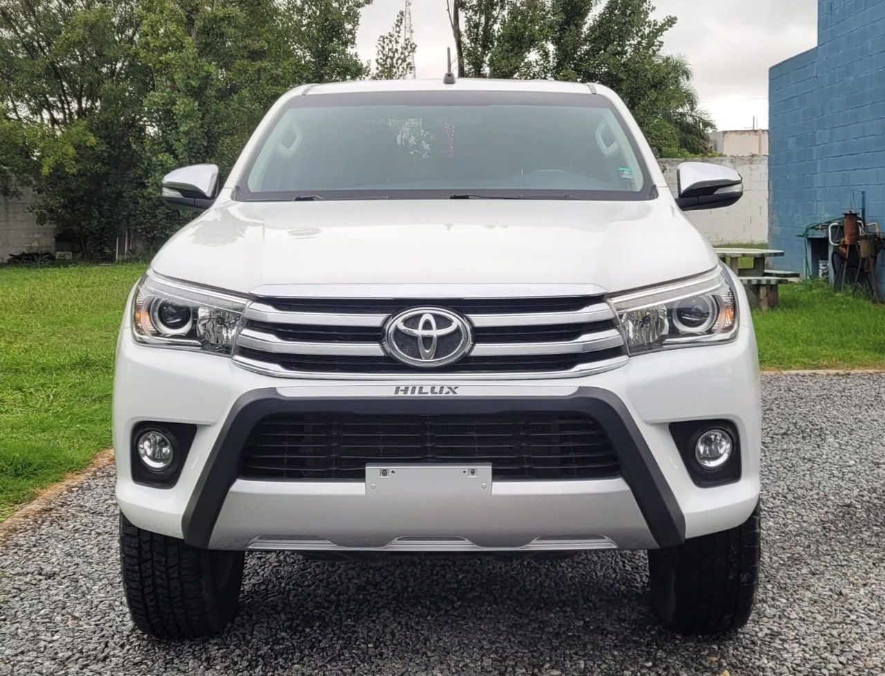Toyota Hilux Usada Financiado en Córdoba, deRuedas