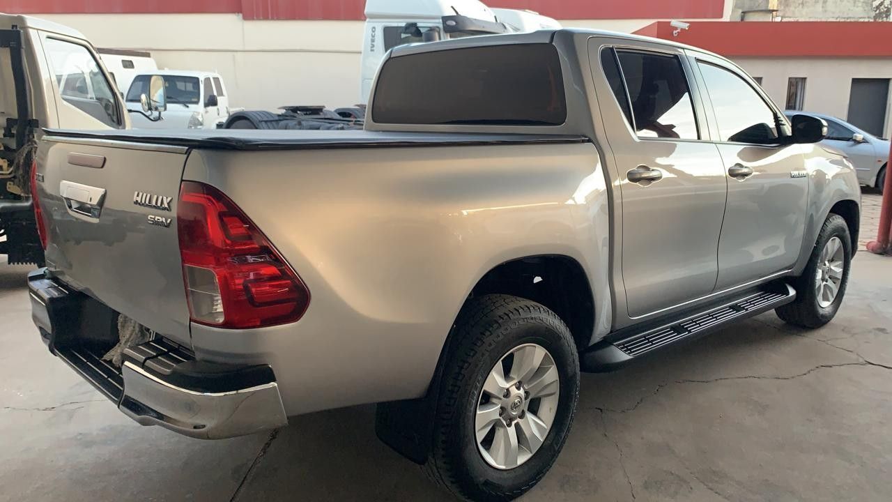 Toyota Hilux Usada Financiado en Córdoba, deRuedas