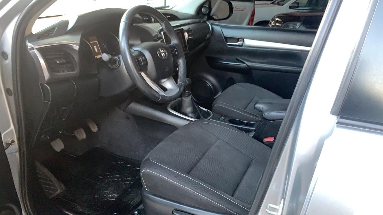 Toyota Hilux Usada Financiado en Córdoba, deRuedas
