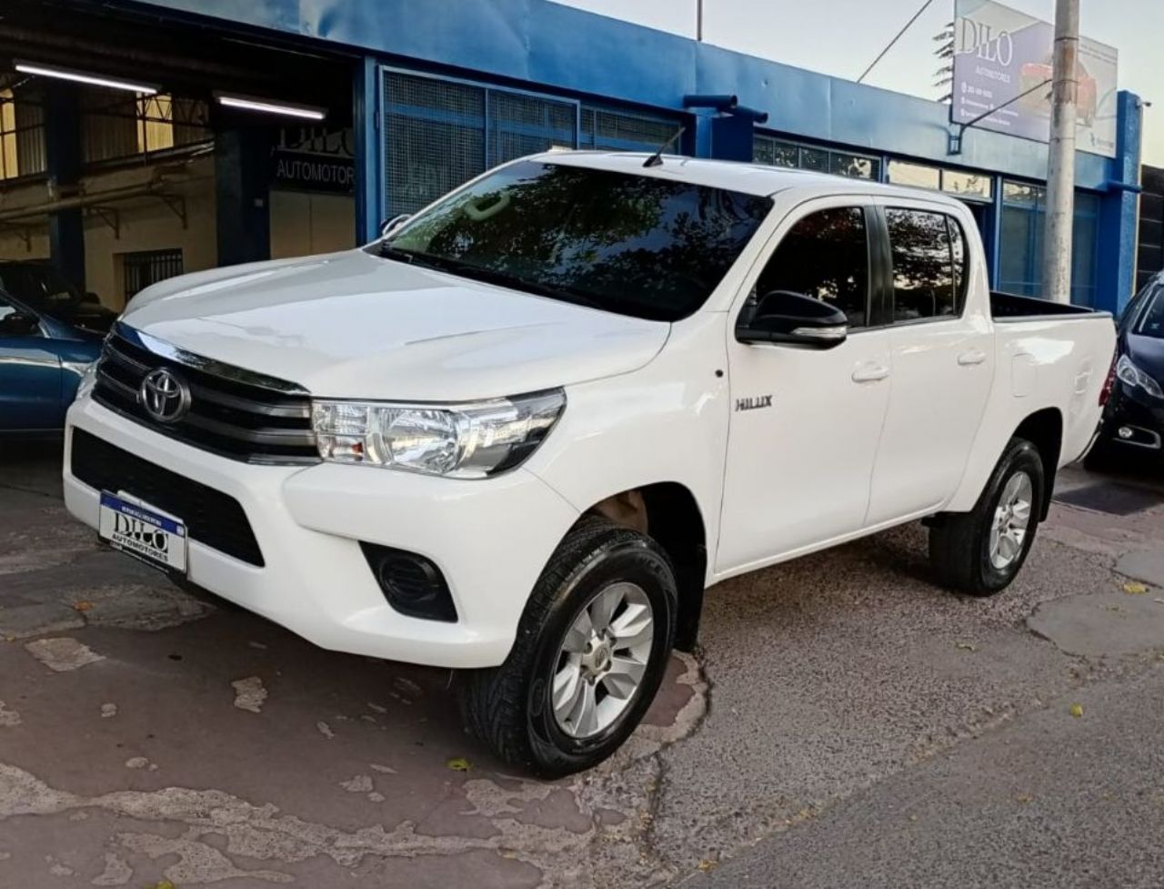 Toyota Hilux Usada Financiado en Mendoza, deRuedas