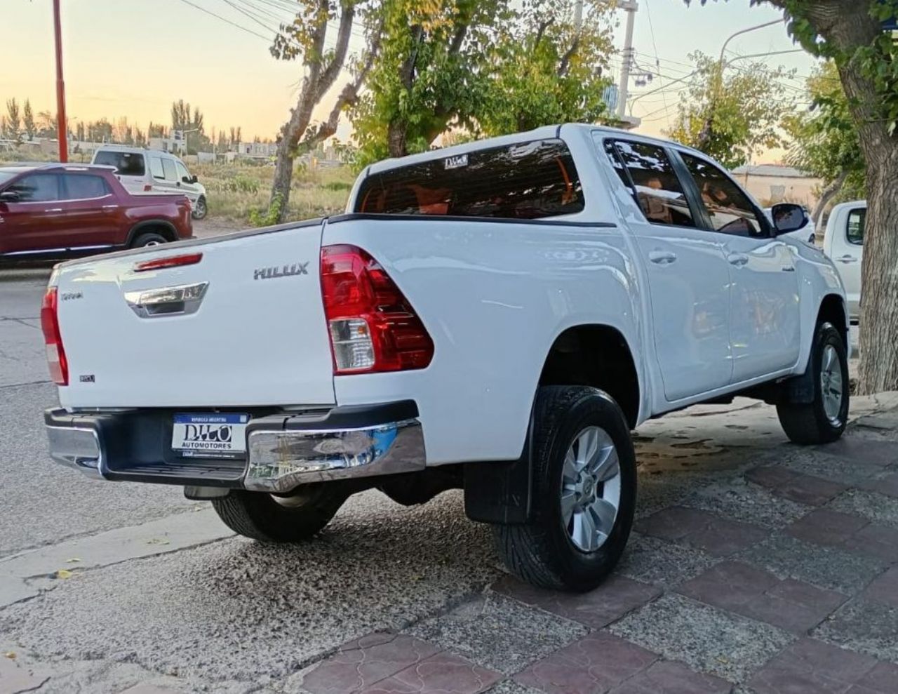 Toyota Hilux Usada Financiado en Mendoza, deRuedas