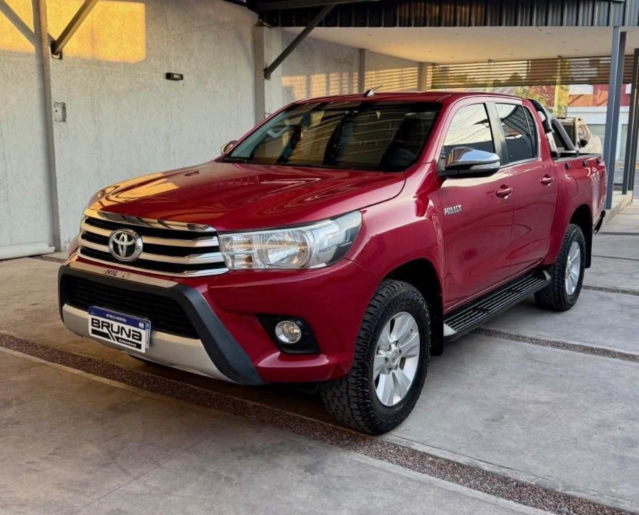 Toyota Hilux Usada Financiado en Mendoza, deRuedas