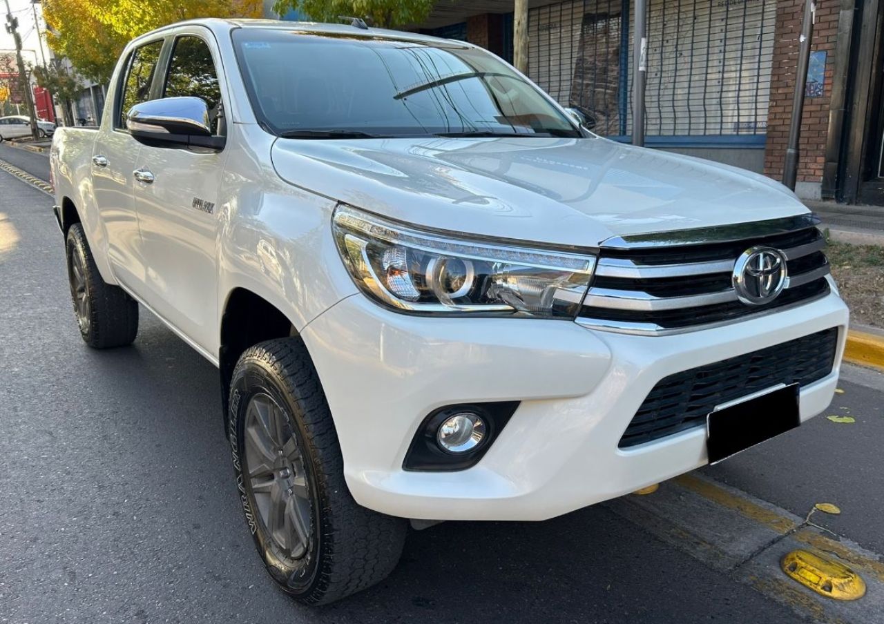 Toyota Hilux Usada en Mendoza, deRuedas