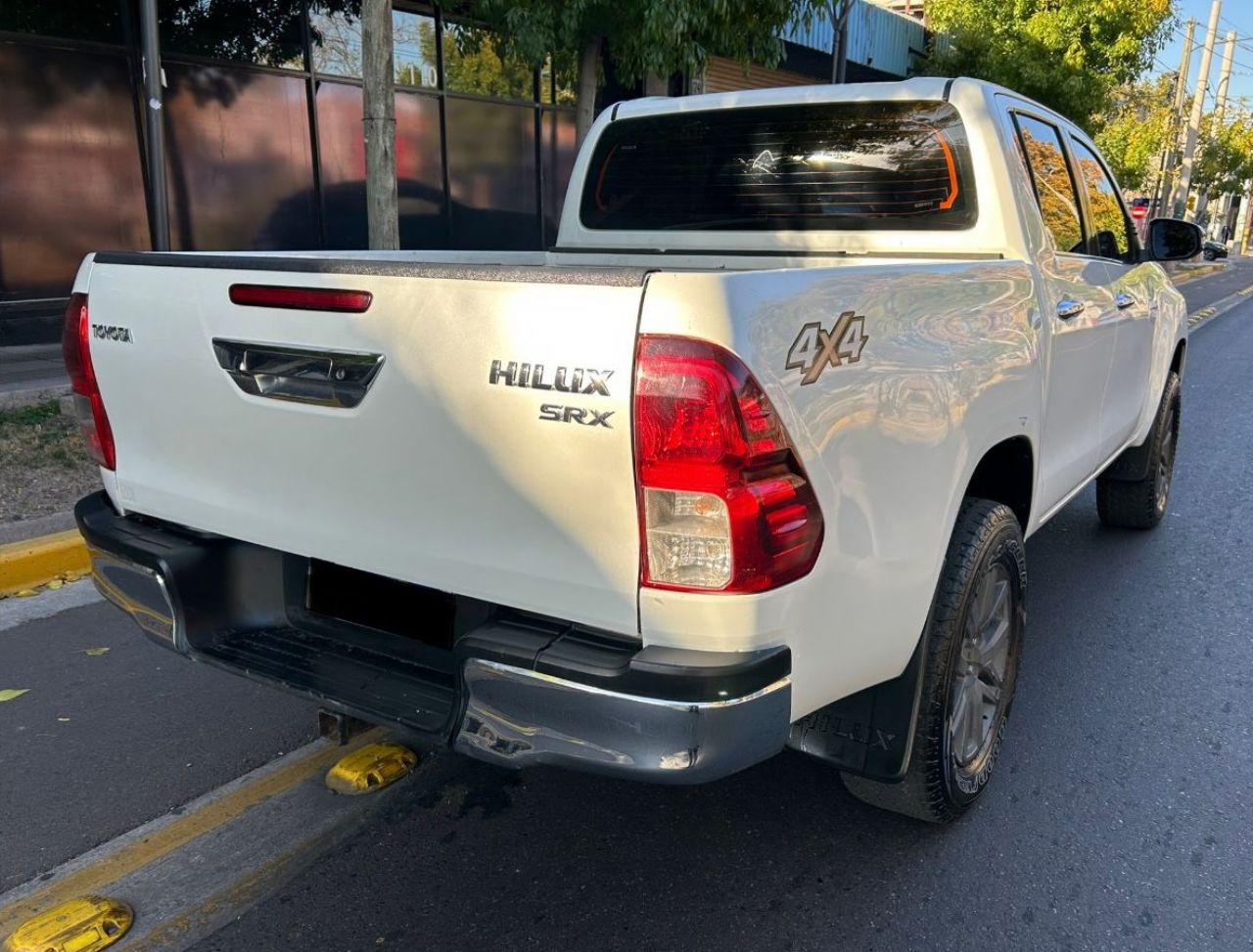 Toyota Hilux Usada en Mendoza, deRuedas