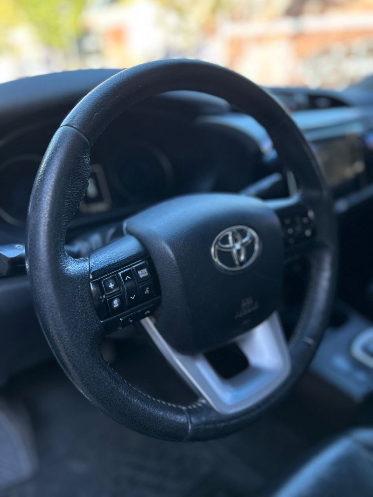 Toyota Hilux Usada en Mendoza, deRuedas