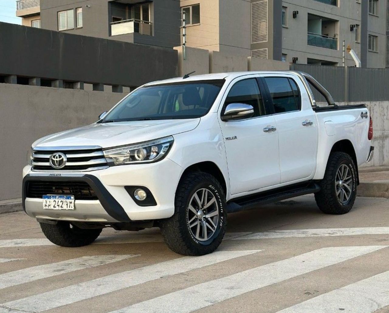 Toyota Hilux Usada Financiado en Córdoba, deRuedas
