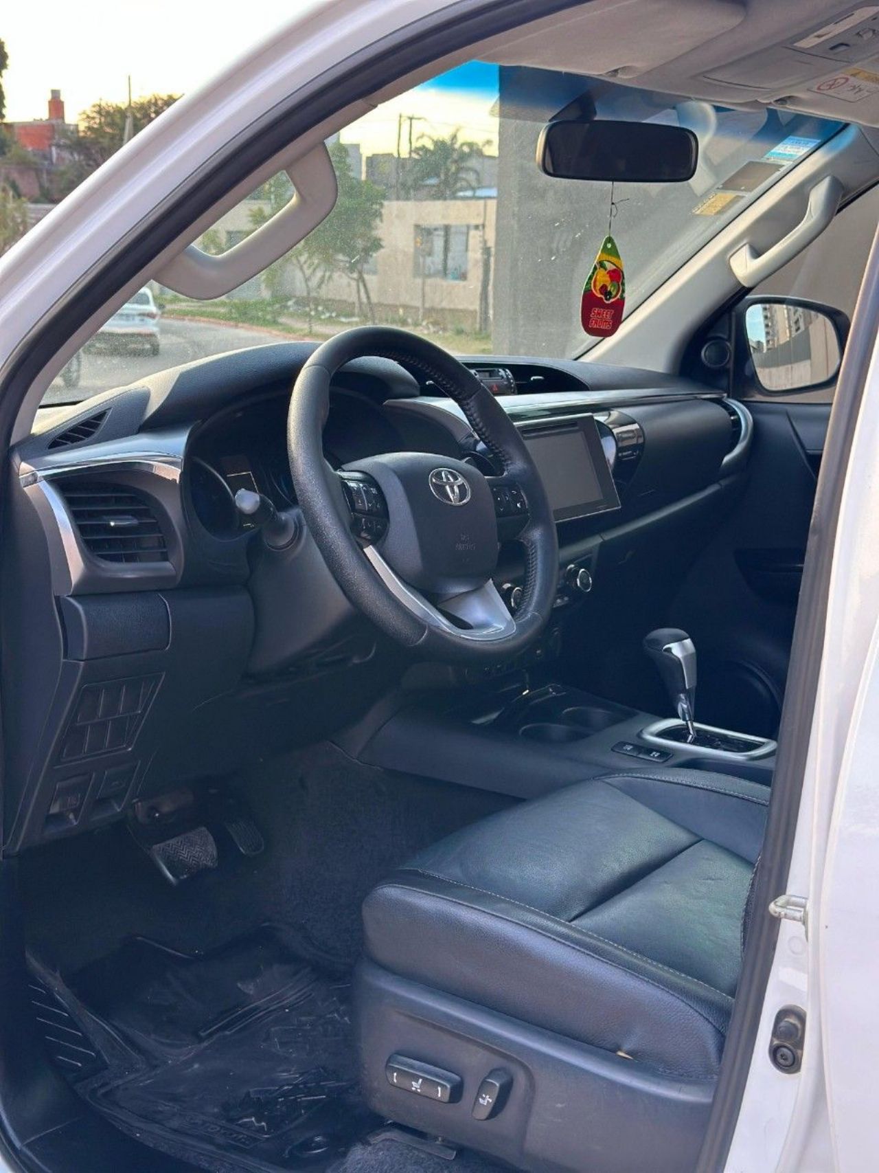 Toyota Hilux Usada Financiado en Córdoba, deRuedas
