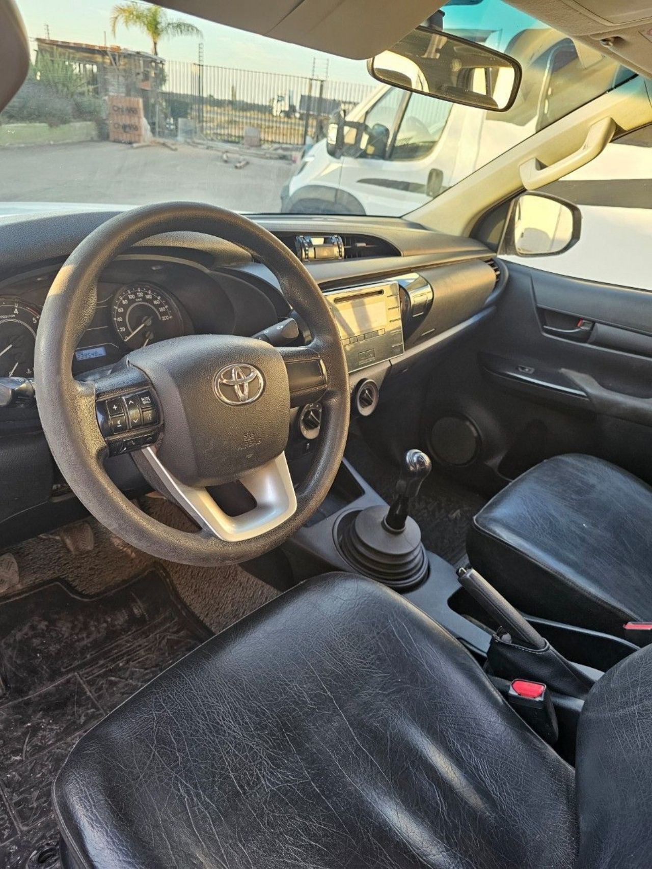 Toyota Hilux Usada Financiado en Mendoza, deRuedas
