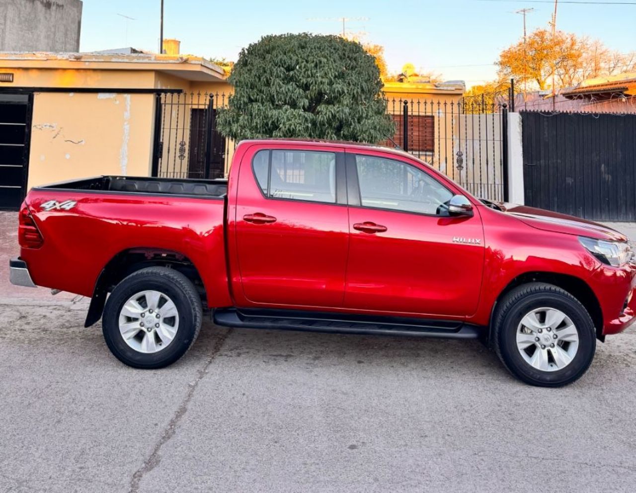 Toyota Hilux Usada en Mendoza, deRuedas