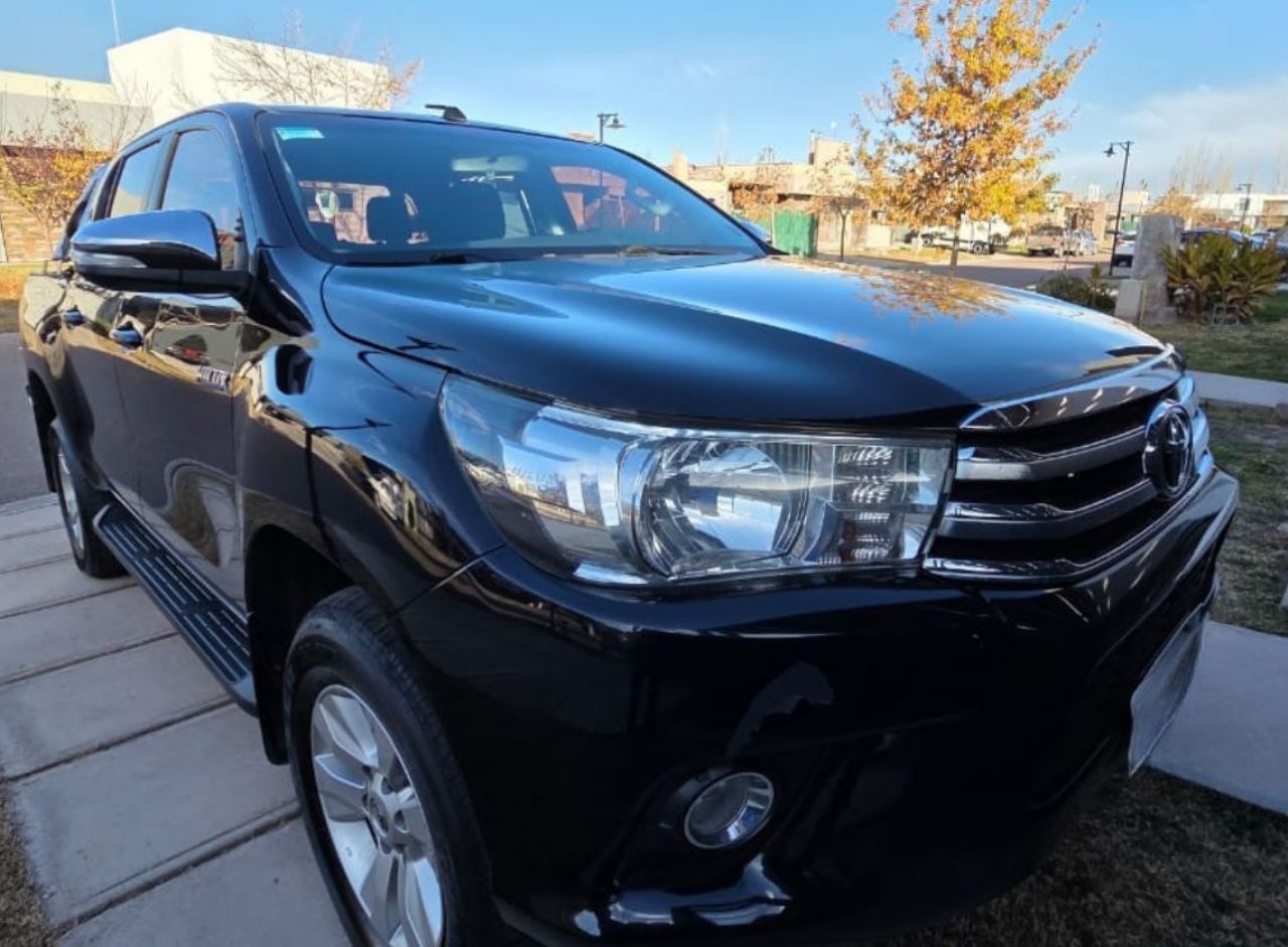 Toyota Hilux Usada en Mendoza, deRuedas