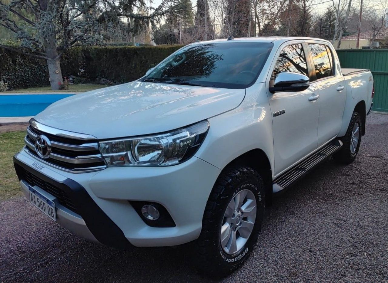 Toyota Hilux Usada en Mendoza, deRuedas