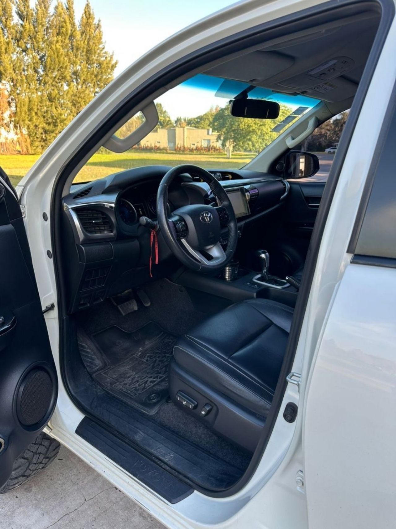 Toyota Hilux Usada Financiado en Córdoba, deRuedas