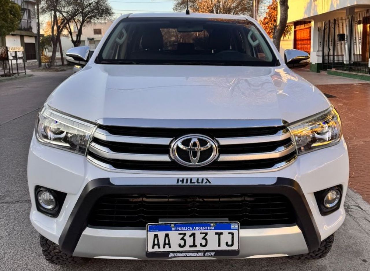 Toyota Hilux Usada en Mendoza, deRuedas