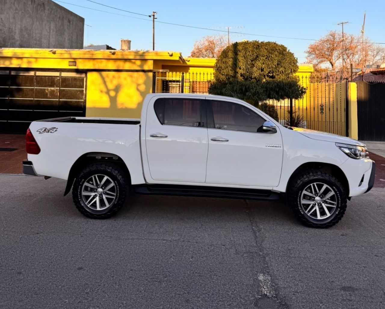 Toyota Hilux Usada en Mendoza, deRuedas