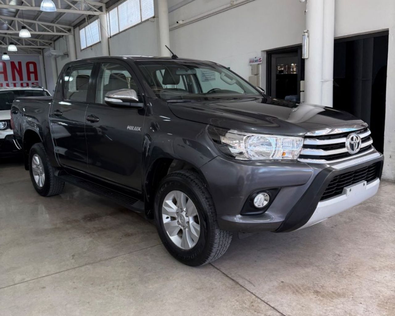 Toyota Hilux Usada Financiado en Mendoza, deRuedas