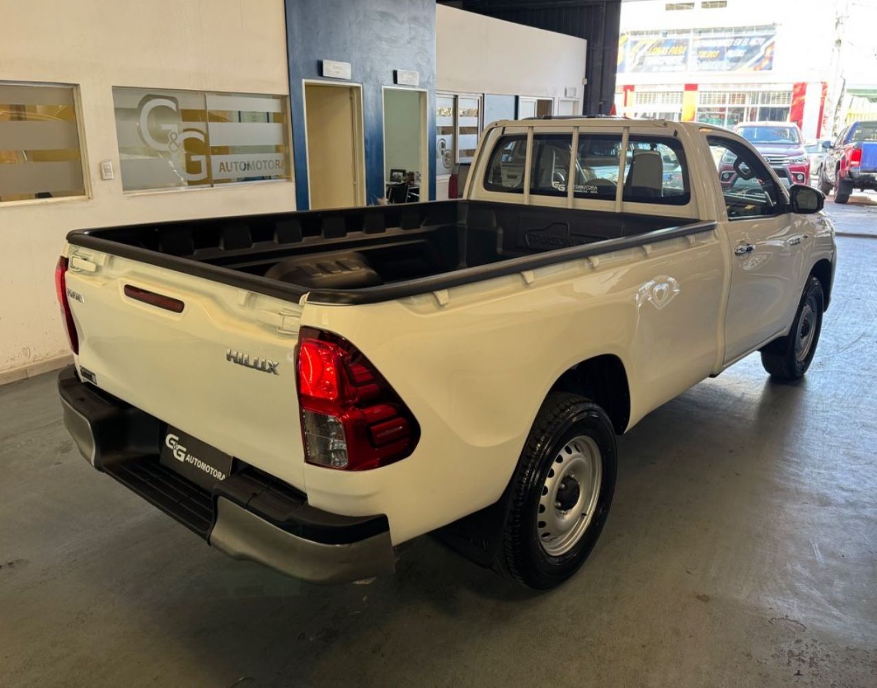 Toyota Hilux Usada Financiado en Mendoza, deRuedas