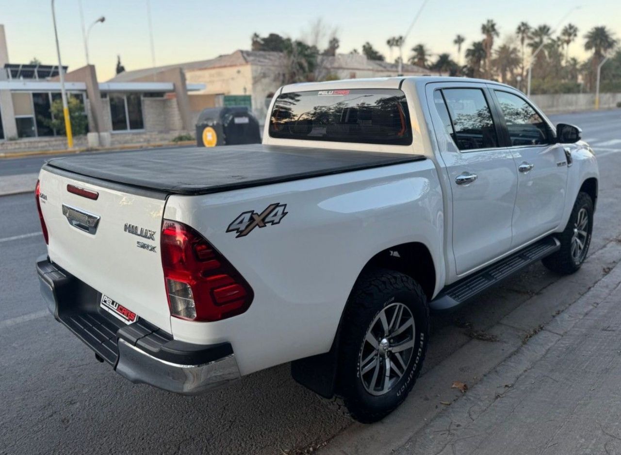 Toyota Hilux Usada Financiado en San Juan, deRuedas