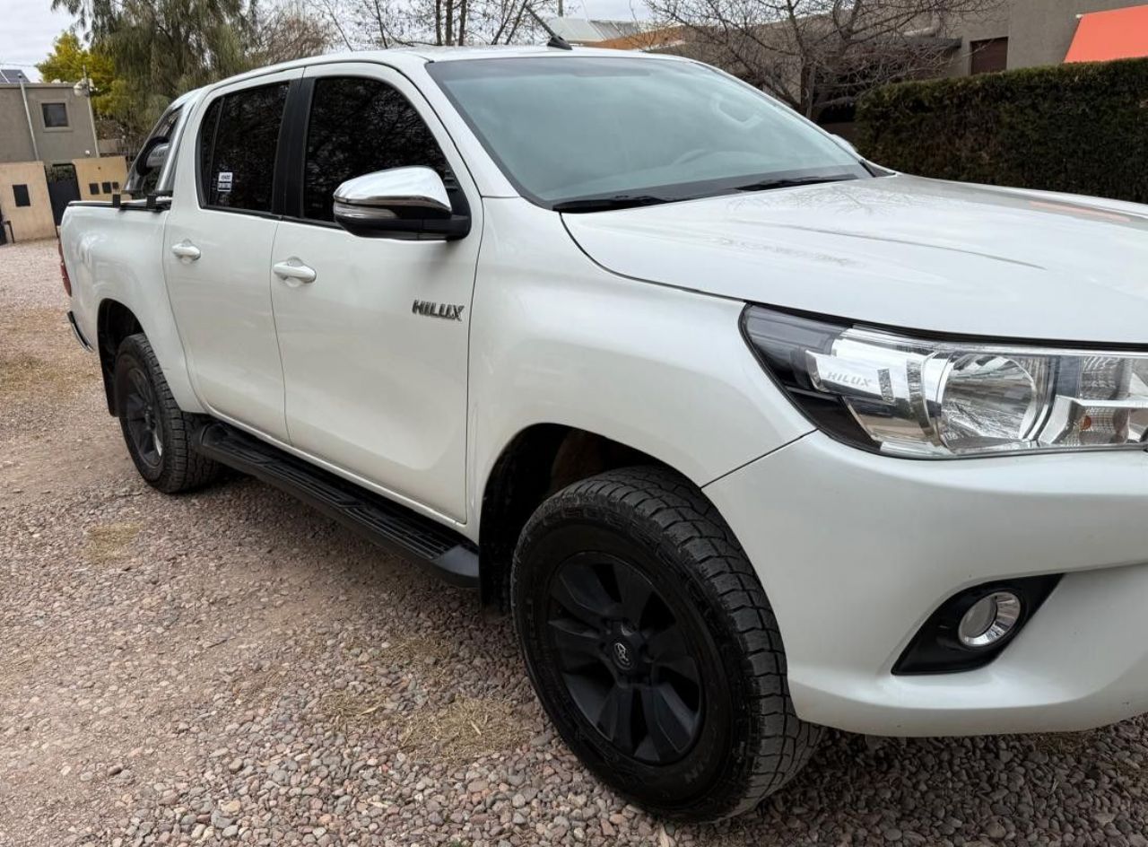 Toyota Hilux Usada en Mendoza, deRuedas