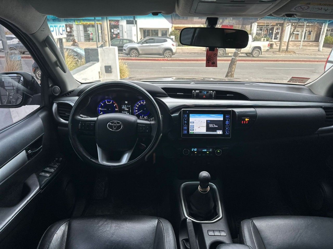 Toyota Hilux Usada Financiado en Córdoba, deRuedas
