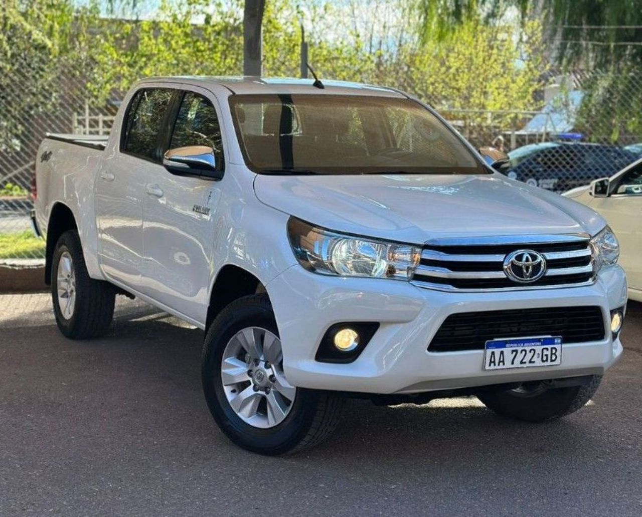 Toyota Hilux Usada en Mendoza, deRuedas