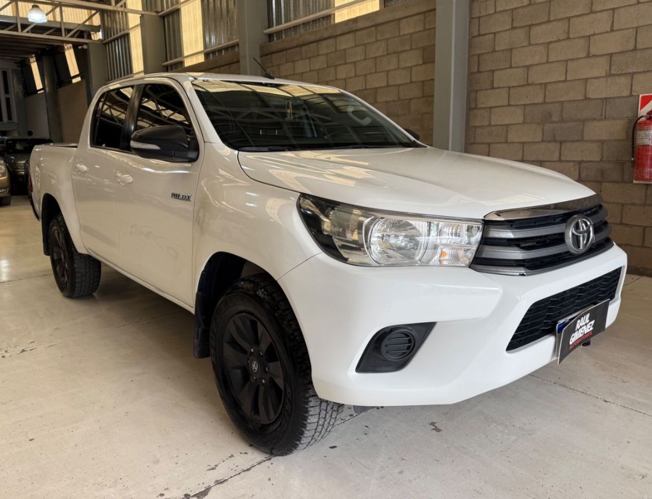 Toyota Hilux Usada Financiado en Mendoza, deRuedas