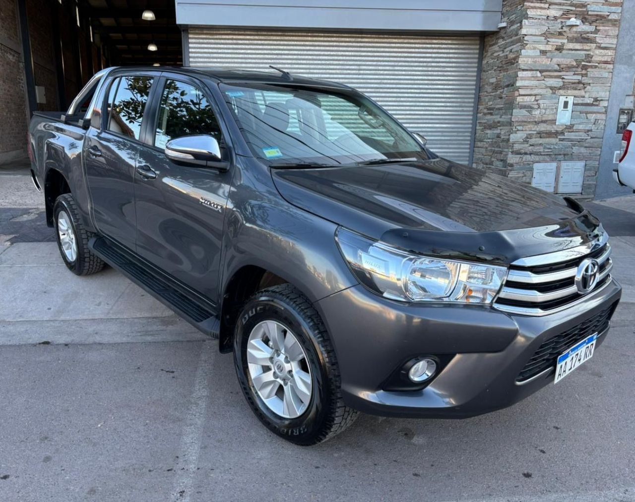 Toyota Hilux Usada en Mendoza, deRuedas