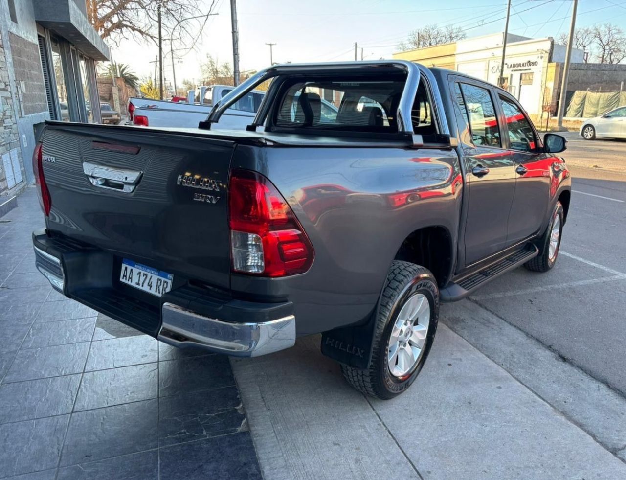 Toyota Hilux Usada en Mendoza, deRuedas