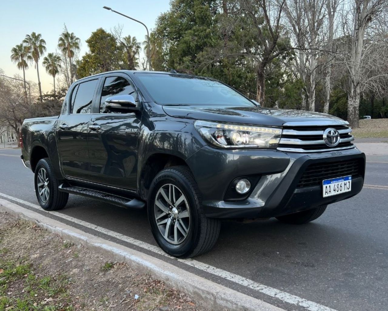 Toyota Hilux Usada en Mendoza, deRuedas