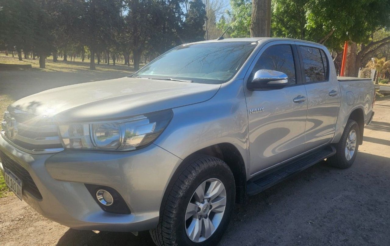Toyota Hilux Usada en Mendoza, deRuedas
