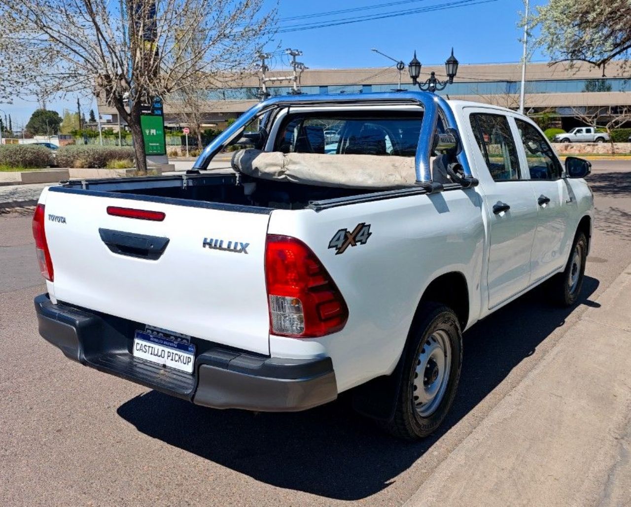 Toyota Hilux Usada Financiado en Mendoza, deRuedas
