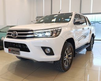 Toyota Hilux Usada en Córdoba Financiado