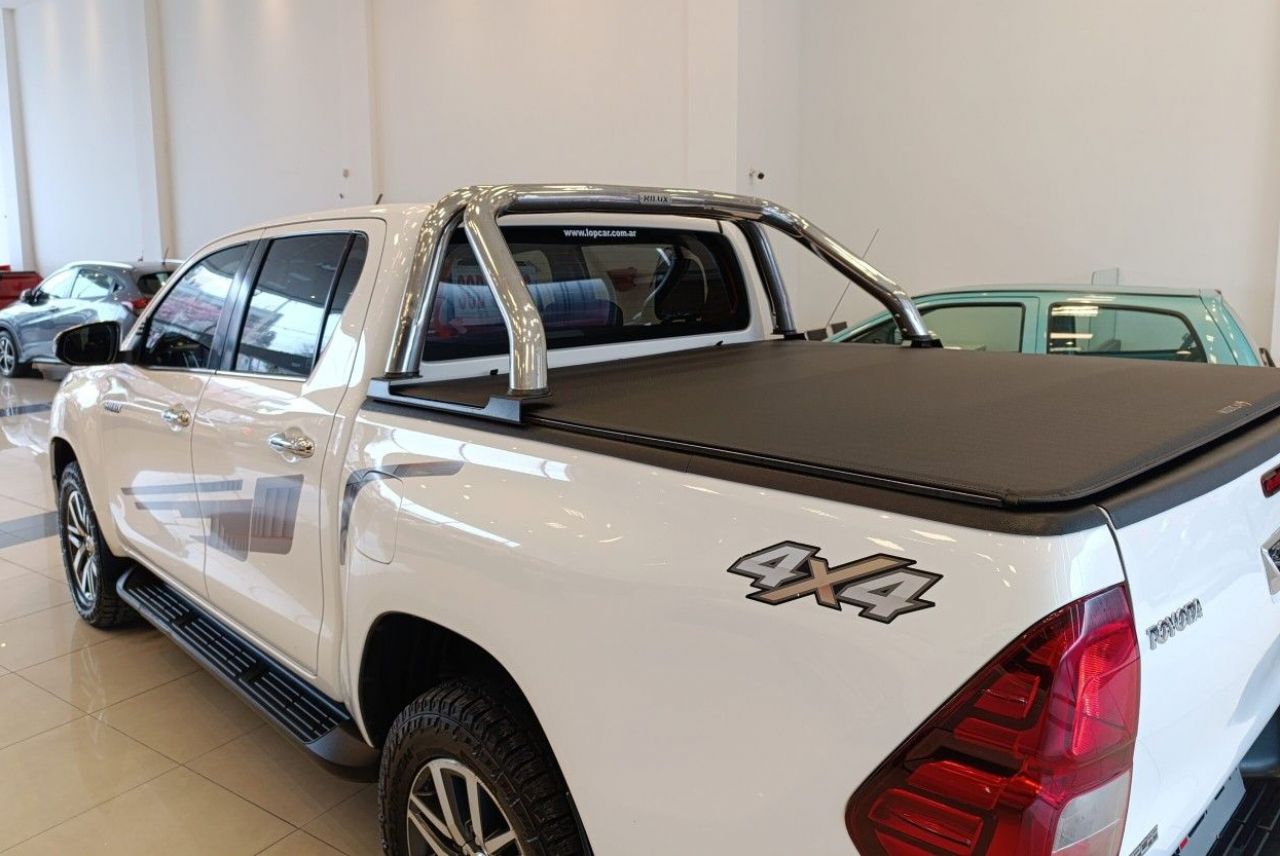Toyota Hilux Usada Financiado en Córdoba, deRuedas