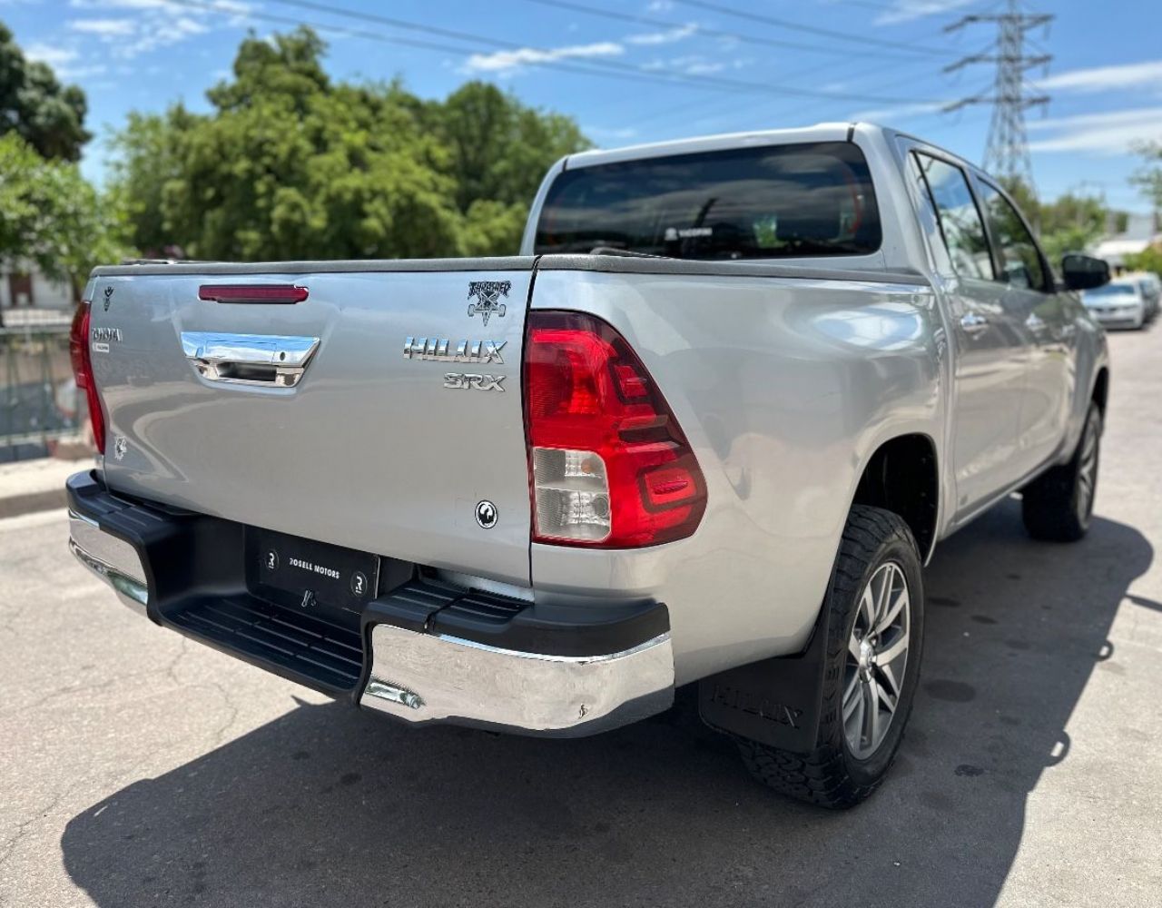 Toyota Hilux Usada Financiado en Mendoza, deRuedas