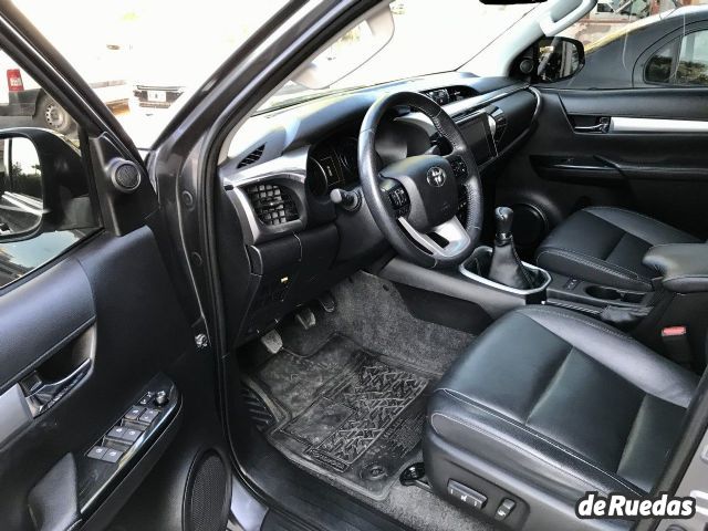 Toyota Hilux Usada en Mendoza, deRuedas