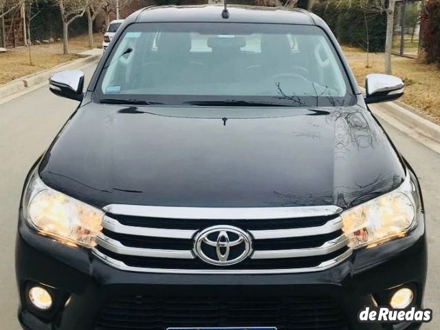 Toyota Hilux Usada en Mendoza, deRuedas