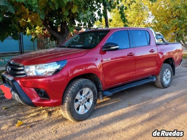 Toyota Hilux Usada en Mendoza, deRuedas