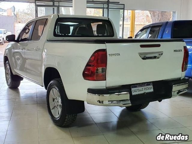 Toyota Hilux Usada en Mendoza, deRuedas