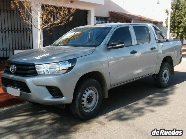 Toyota Hilux Usada en Mendoza, deRuedas