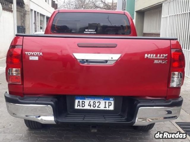 Toyota Hilux Usada en Mendoza, deRuedas