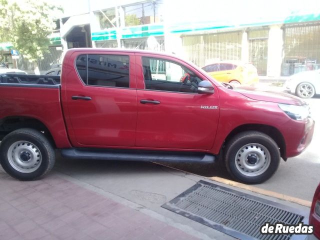 Toyota Hilux Usada en Mendoza, deRuedas