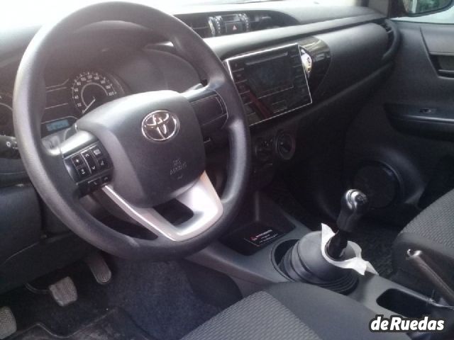 Toyota Hilux Usada en Mendoza, deRuedas