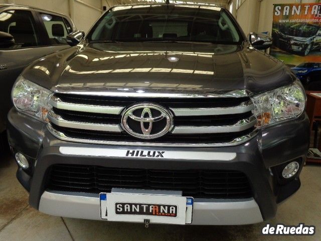 Toyota Hilux Usada en Mendoza, deRuedas