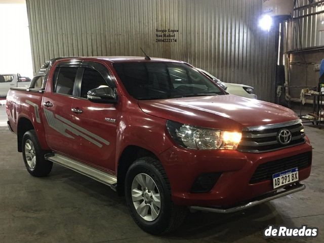 Toyota Hilux Usada en Mendoza, deRuedas